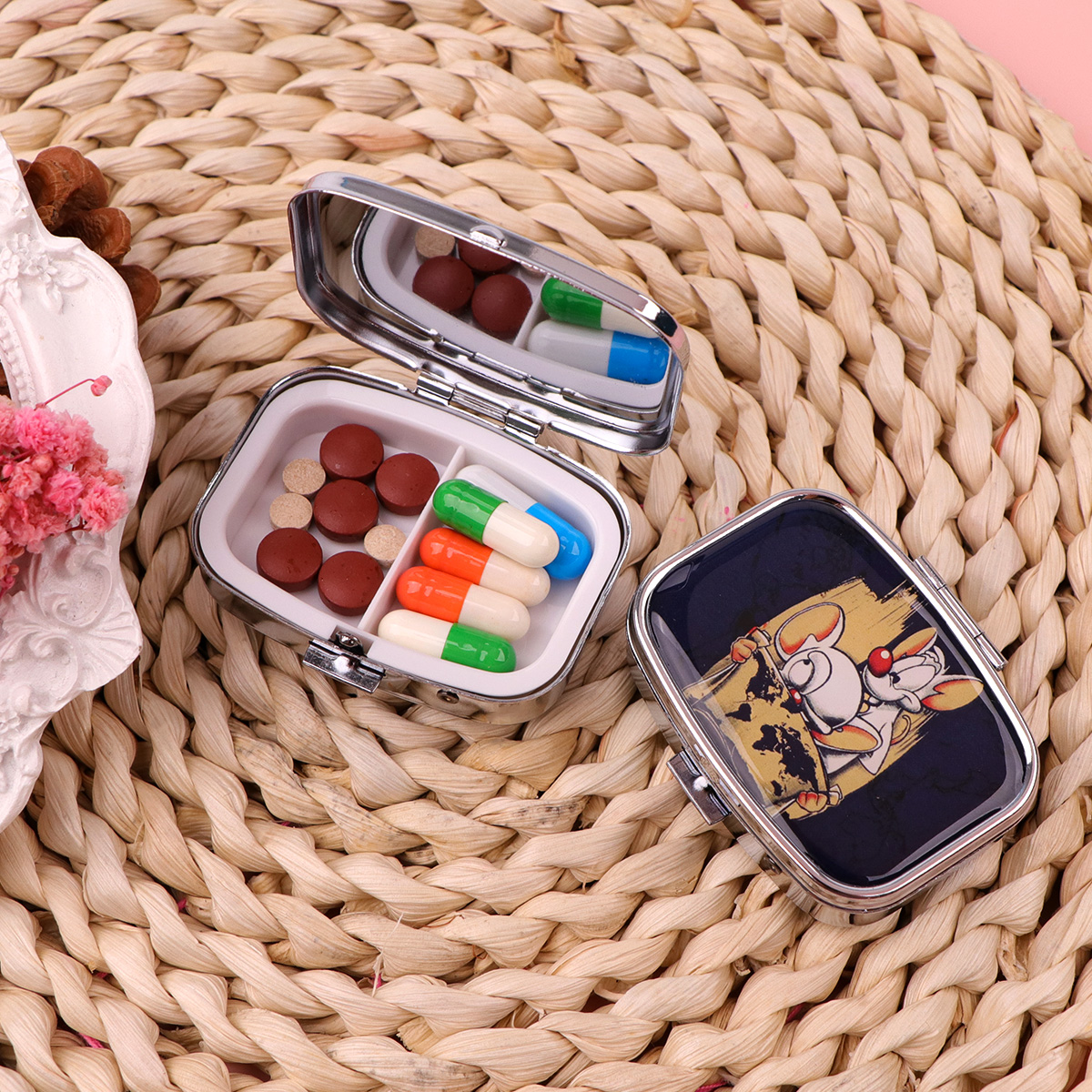 Cute Mouse Cartoon Travel Pill - Tablet Accessories Case ulasan dan harga